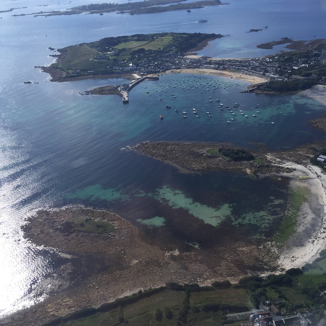 Discover the Isle of Scilly with flight sharing